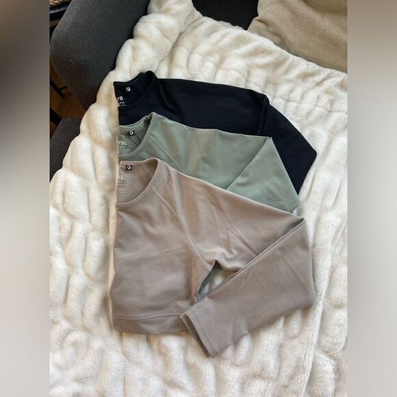 NEW AYBL Bundle Staple Long Sleeve Crop Tops small/xs - Picture 2 of 12
